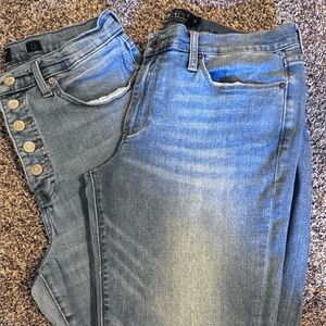2 Pair Lucky Brand Light Blue Skinny Jeans